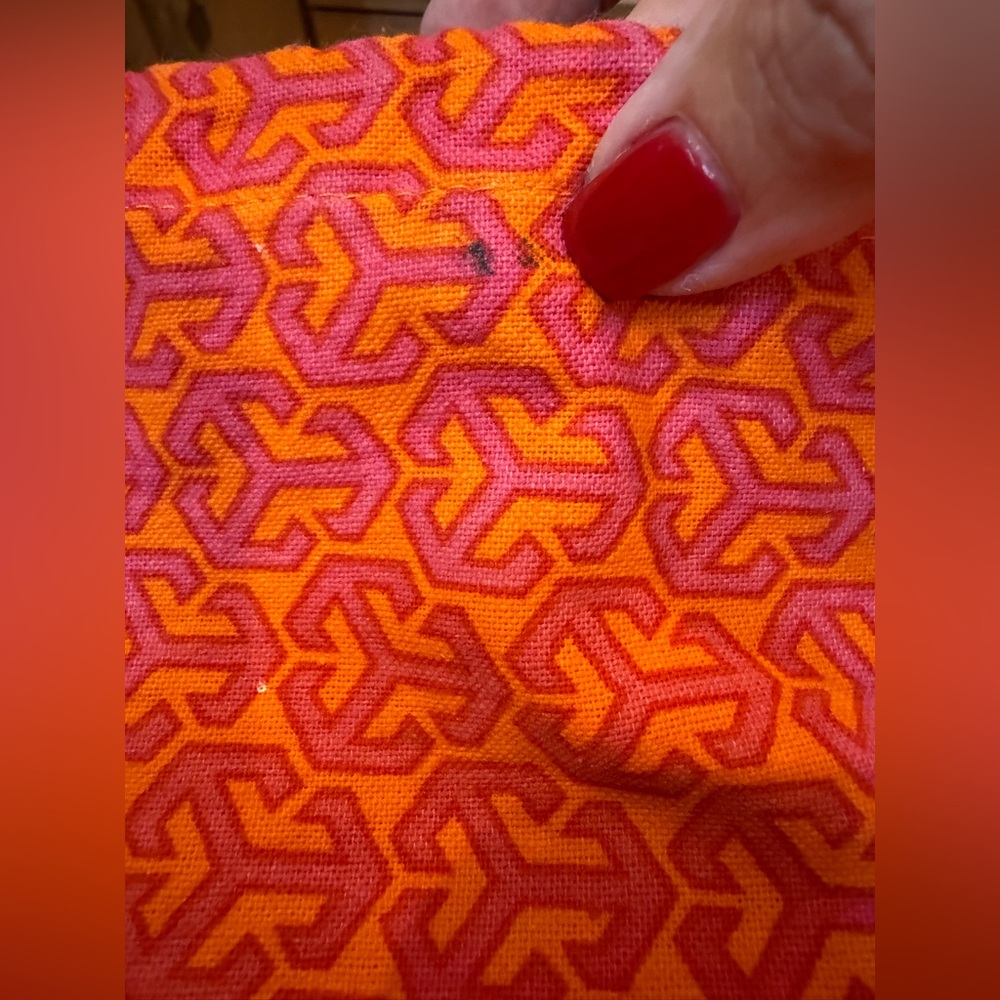 Tory Burch Large Orange and Red Patterned Drawstring Dust bag - Picture 3 of 10